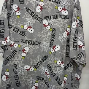 5X Christmas scrub top